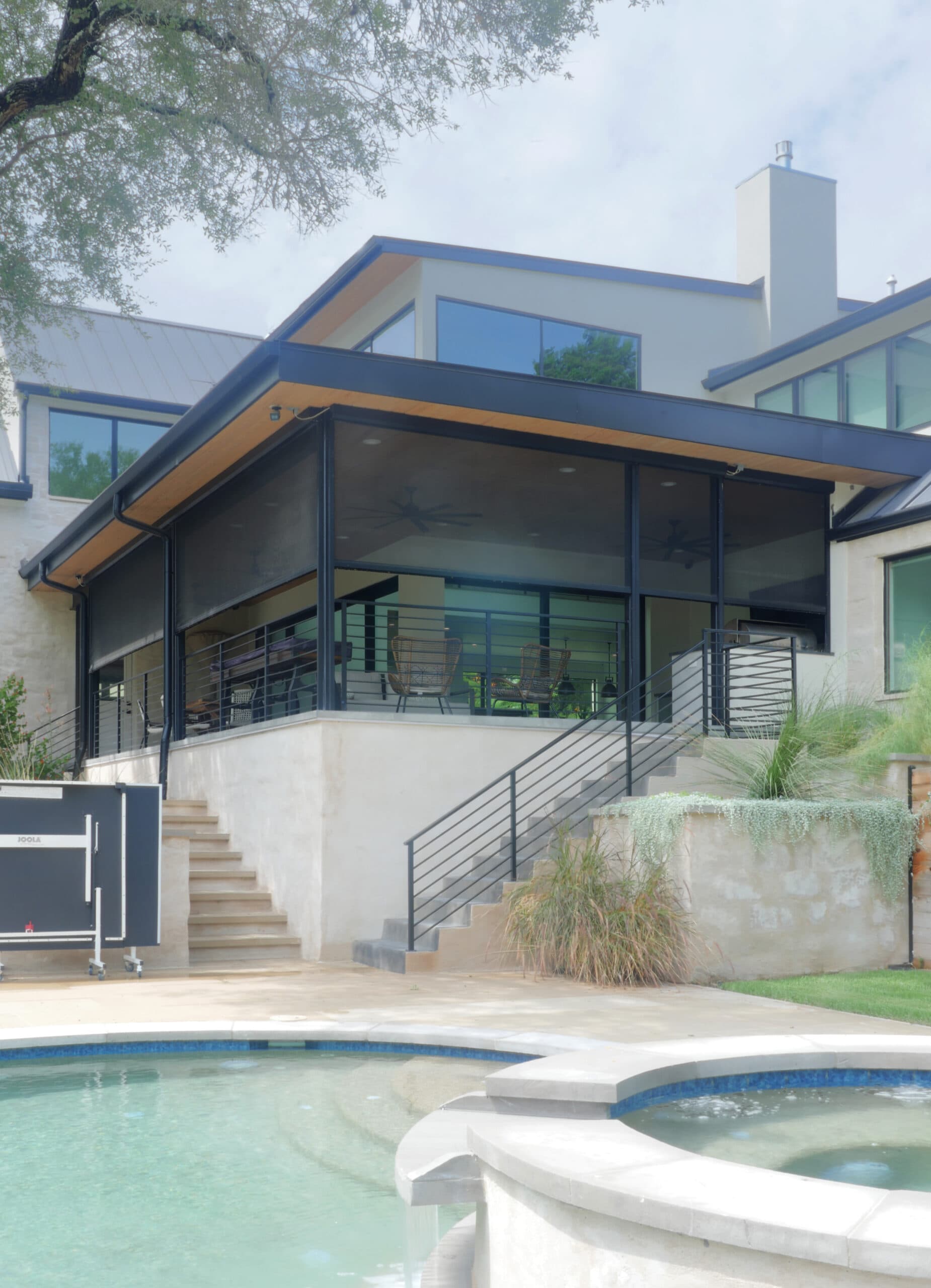 Motorized patio screens in Huntsville, AL